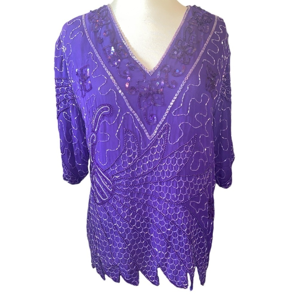Mark & John III blouse short sleeves V-neckline pure silk beaded/sequined Sz M
